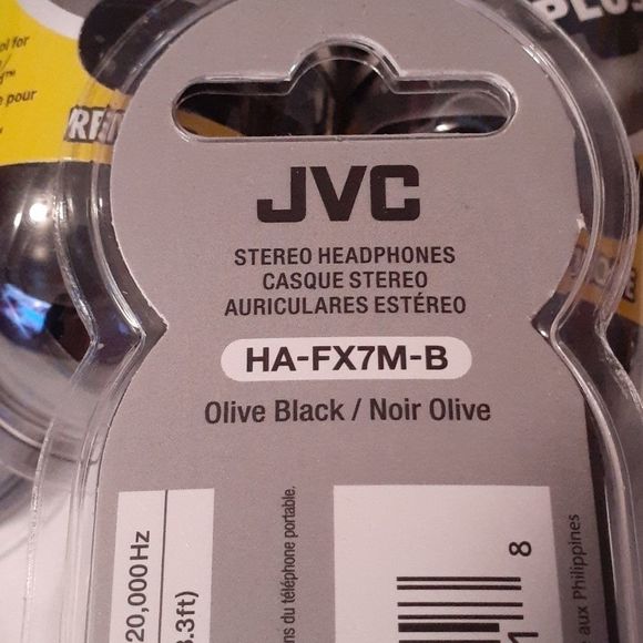 NEW J.V.C. Gumy + Plus Ear Buds - Picture 4 of 4
